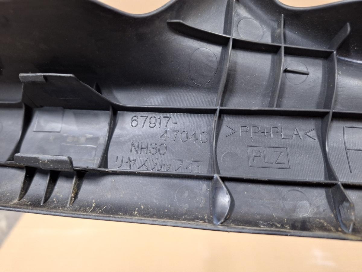 Ornament prag stalp dreapta TOYOTA PRIUS _W3_ 2008 - >1.8 Hybrid 2ZR-FXE 67917-47040
