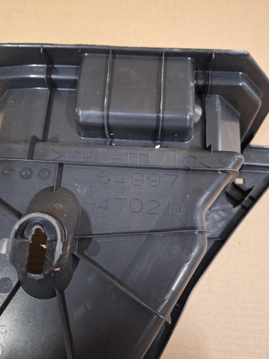 Interior compartiment/spatiu de depozitare spate TOYOTA PRIUS _W3_ 2008 - 2015 64997-47020