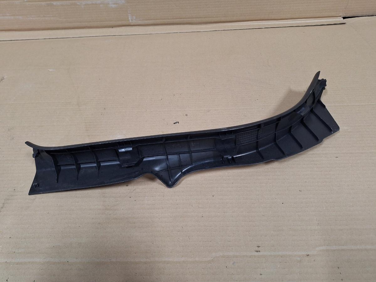 Ornament protectie praguri spate stanga TOYOTA PRIUS _W3_ 2008 - >1.8 Hybrid 2ZR-FXE 67918-47040