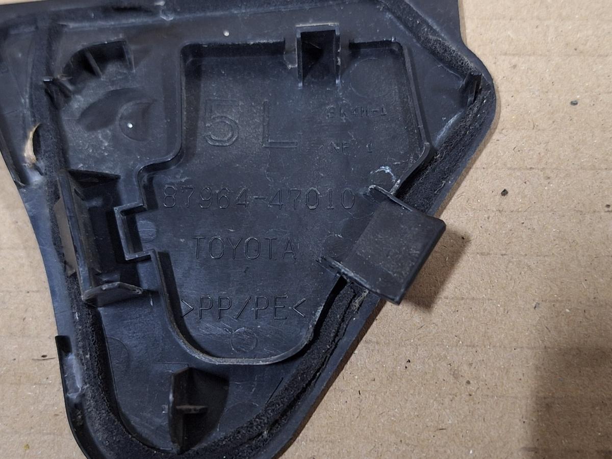 Capac portiera fata stanga TOYOTA PRIUS _W3_ 2008 - >1.8 Hybrid 2ZR-FXE 87964-47010