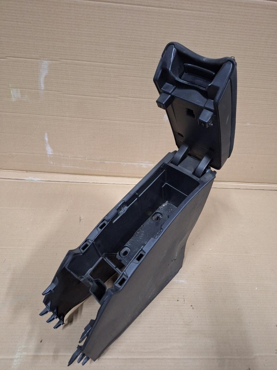 Cotiera TOYOTA PRIUS _W3_ 2008 - >1.8 Hybrid 2ZR-FXE 58901-47190
