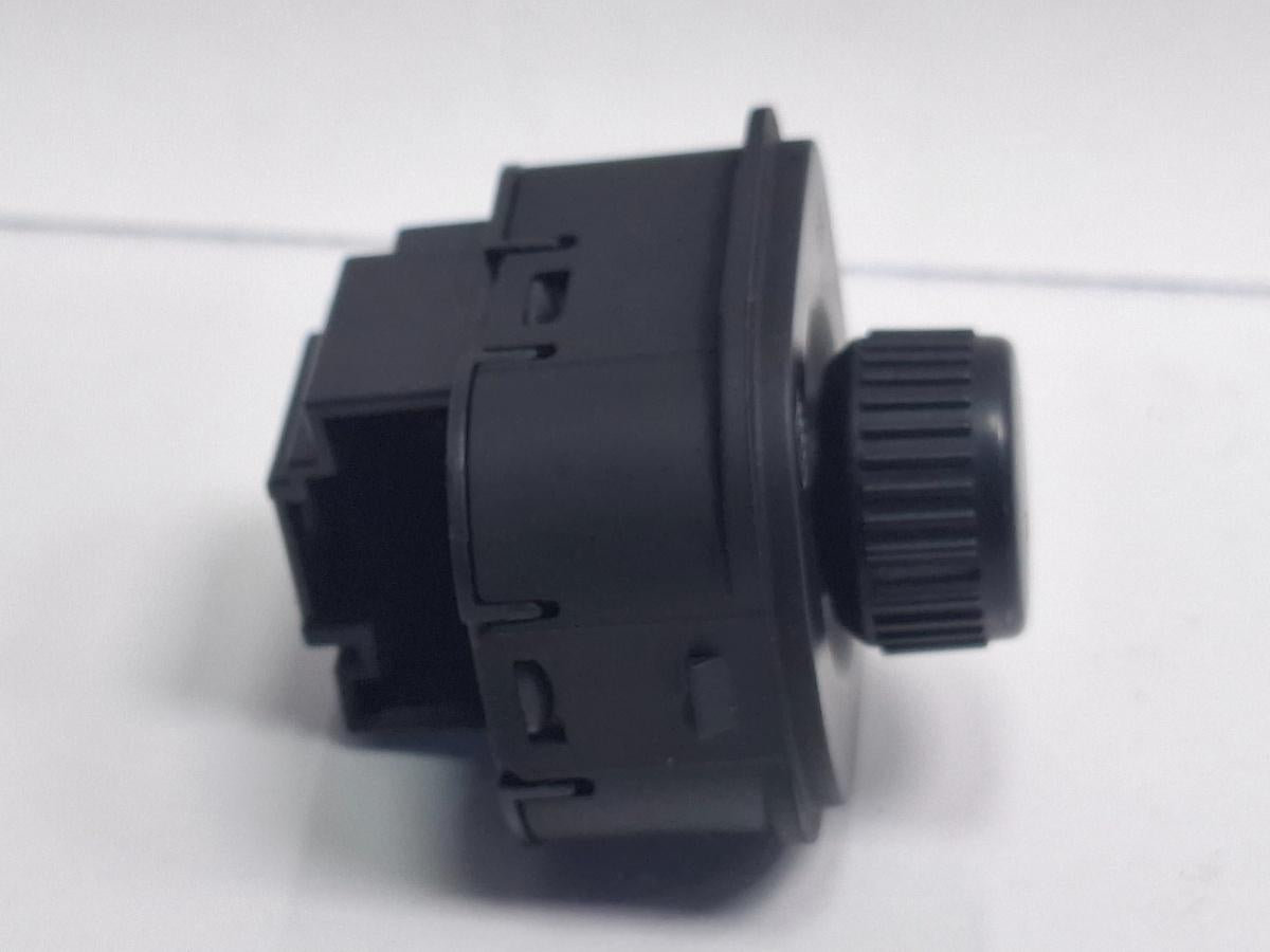Buton reglaj oglinzi VOLKSWAGEN GOLF VI 5K1 2008 - 20132.0 TDI CBDC, CLCA 1K0959565K