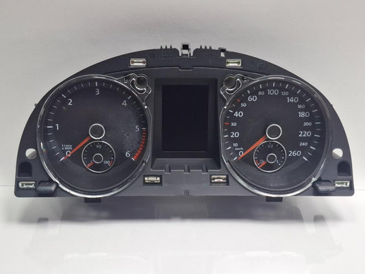 Ceasuri bord Vw Passat B7  2010 - 2014 VDO 3AA920871A
