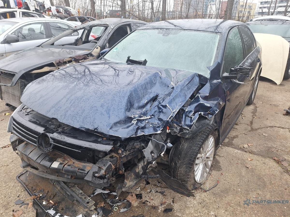 Dezmembrez VOLKSWAGEN JETTA IV 162 2012 1.2 TSI CBZB 77KW|105HP