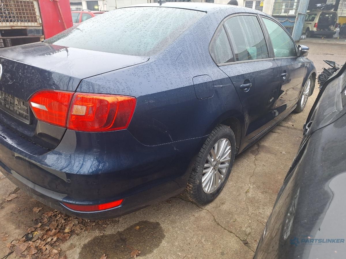 Dezmembrez VOLKSWAGEN JETTA IV 162 2012 1.2 TSI CBZB 77KW|105HP