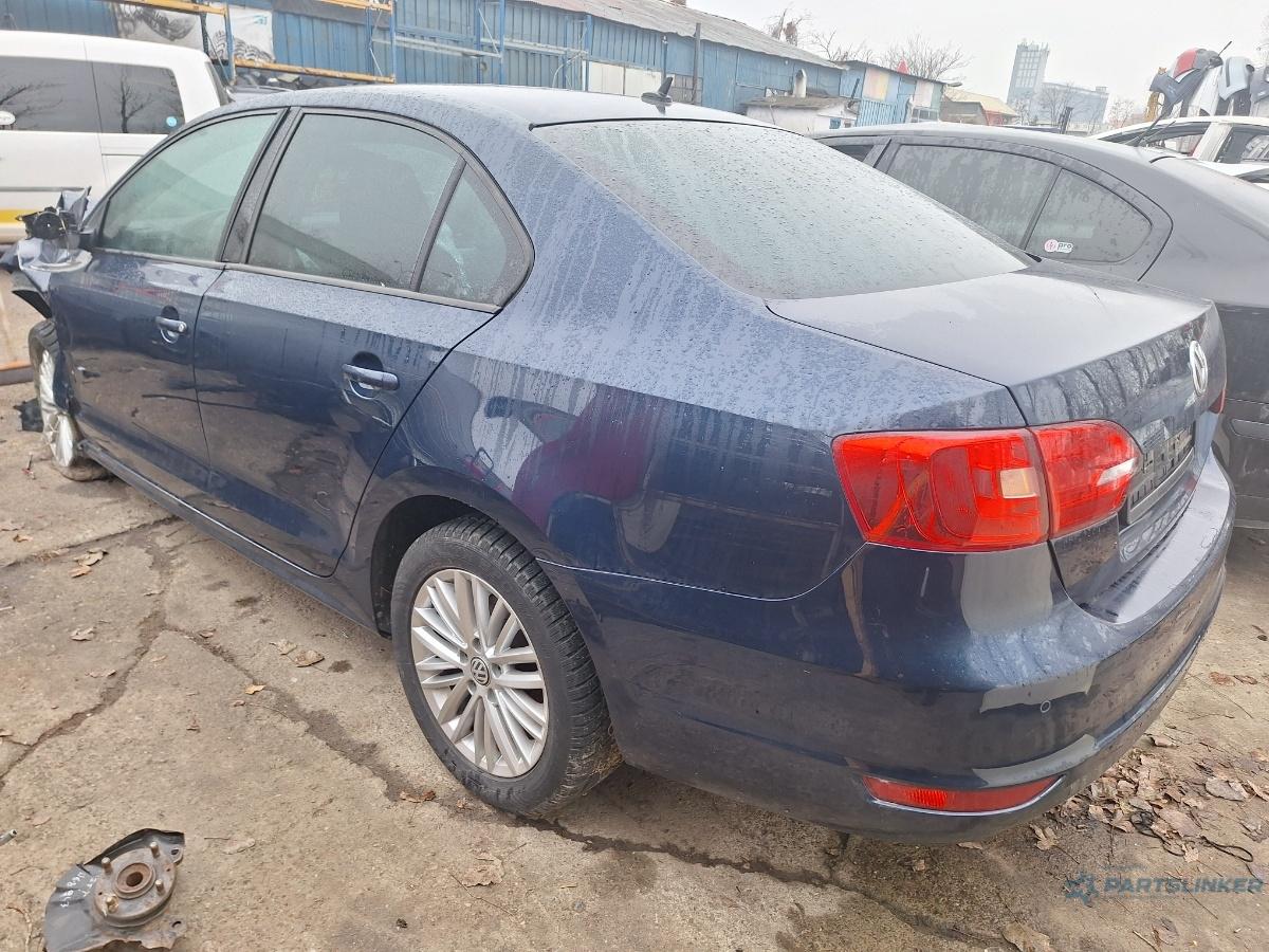Dezmembrez VOLKSWAGEN JETTA IV 162 2012 1.2 TSI CBZB 77KW|105HP