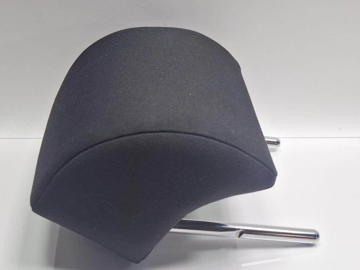 Tetiera bancheta spate VOLKSWAGEN PASSAT 365 2010 - 20142.0 2.0 TDi BlueMotion CFFB 3AA885901E