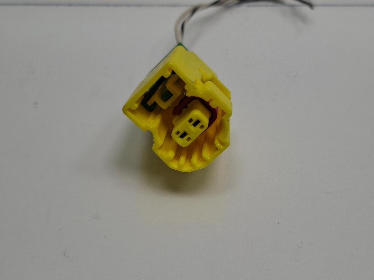 Mufa conector 2 pini VOLKSWAGEN PASSAT 365 2010 - 20142.0 2.0 TDi BlueMotion CFFB 8K0973323S