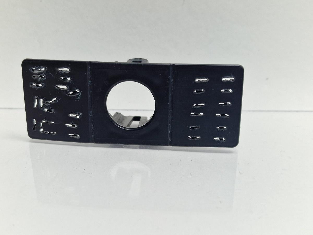 Suport senzor de parcare fata VOLKSWAGEN PASSAT 365 2010 - 20142.0 2.0 TDi BlueMotion CFFB  3AA998490