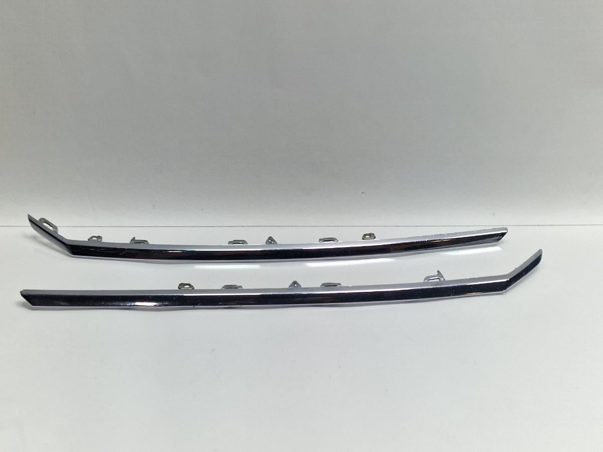 Ornamente crom grila bara fata VOLKSWAGEN PASSAT 365 2010 - 20142.0 2.0 TDi BlueMotion CFFB 3AA853651A