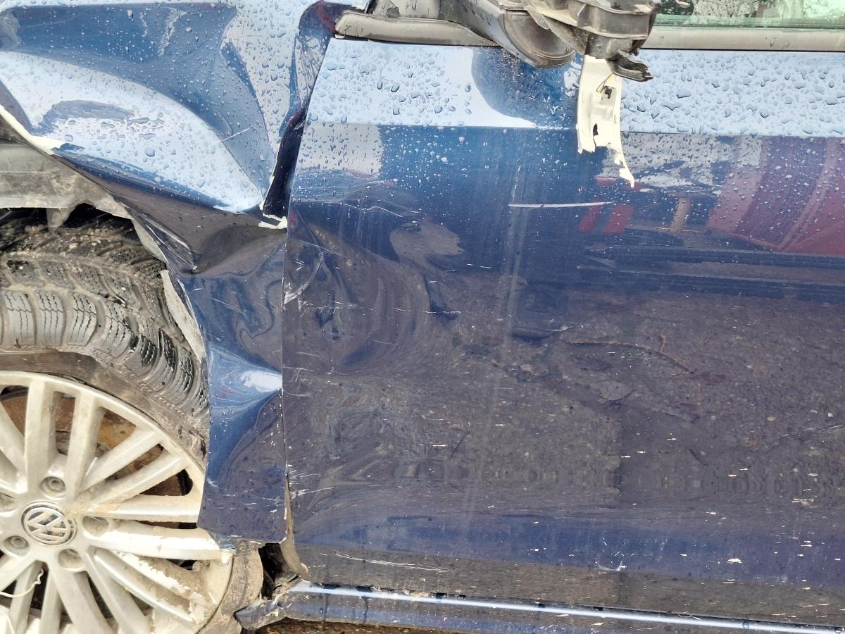 Usa Portiera fata stanga VOLKSWAGEN JETTA IV 162, 163, AV3, AV2 2009 - 2017