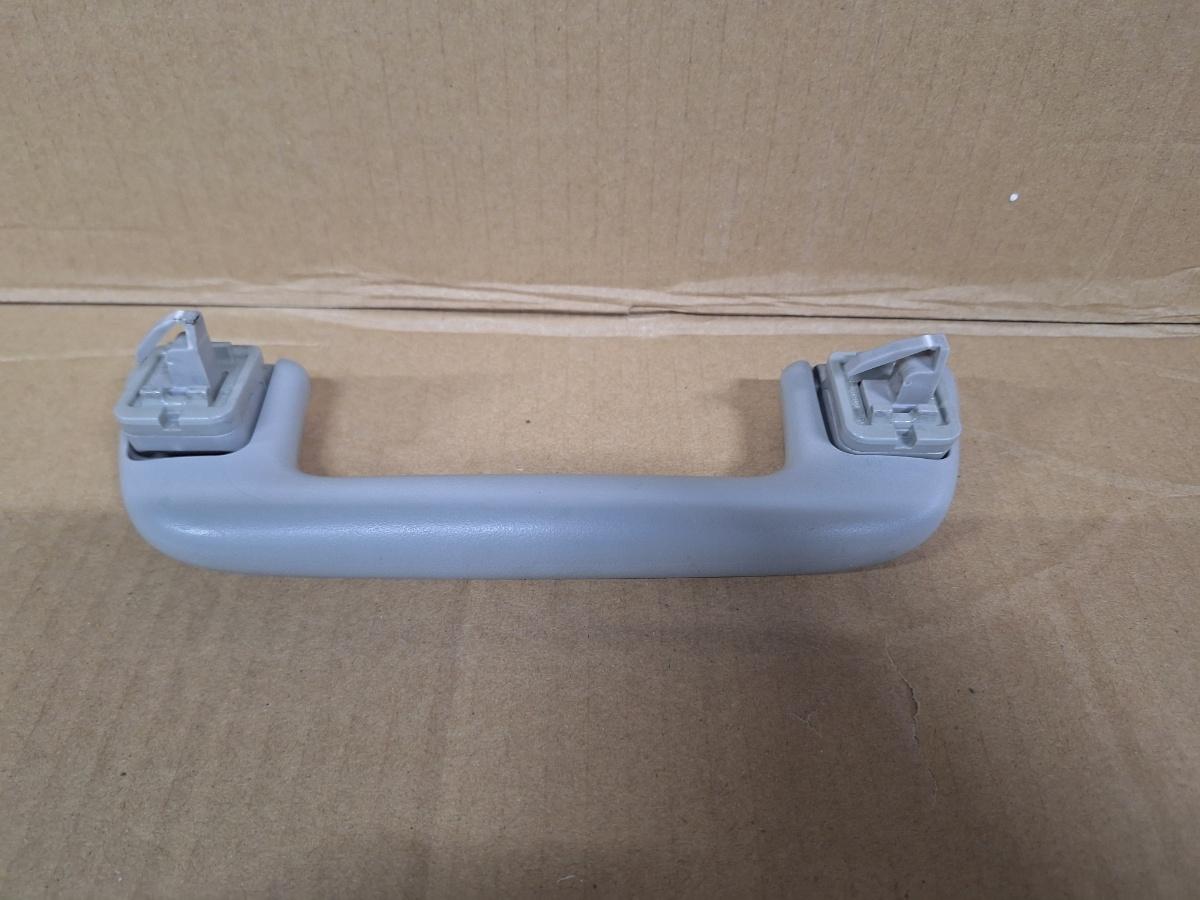 Maner de sustinere plafon fata TOYOTA PRIUS _W3_ 2008 - >1.8 Hybrid 2ZR-FXE 674683-8010