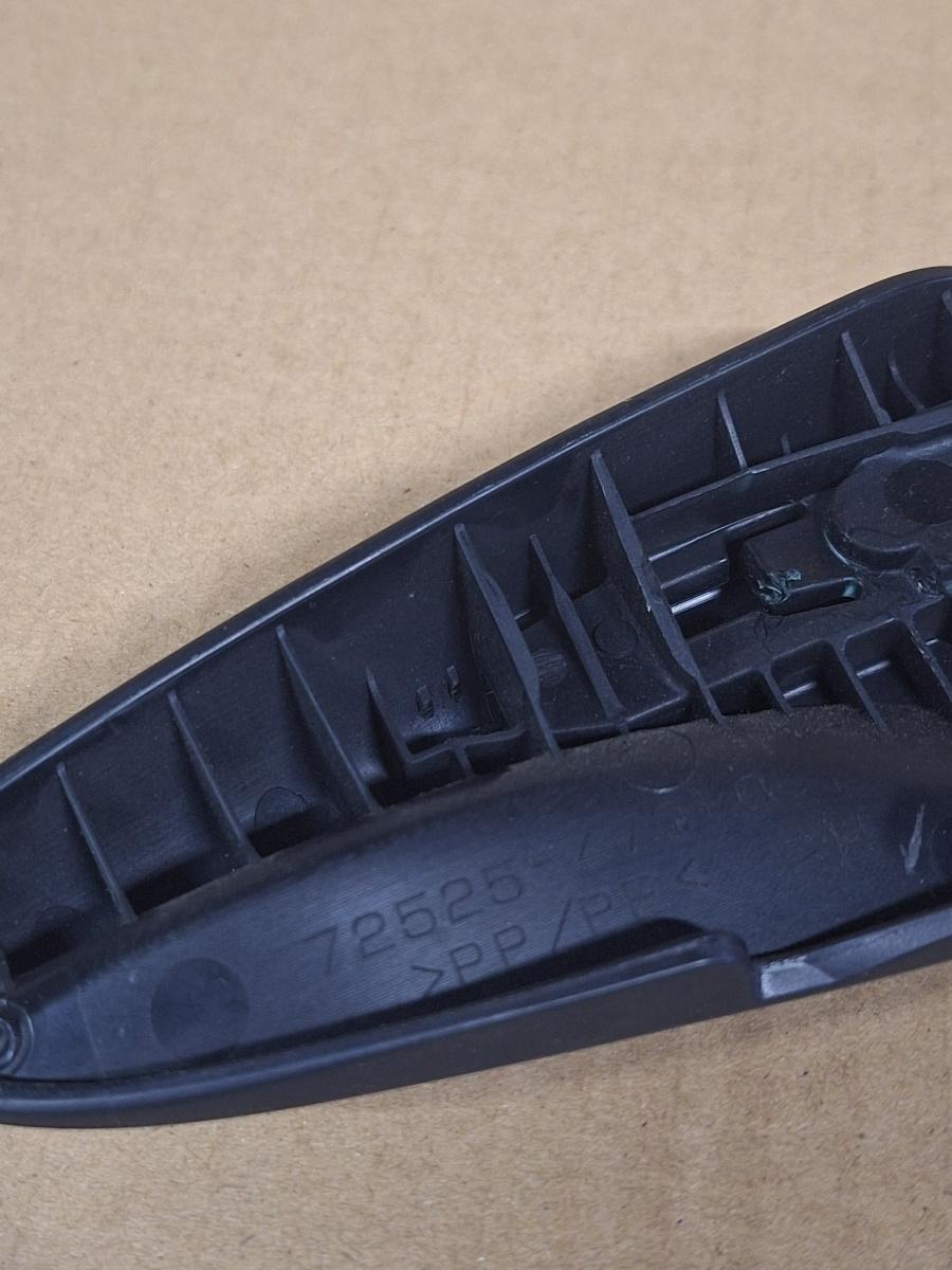 Maner reglaj scaun dreapta TOYOTA PRIUS _W3_ 2008 - >1.8 Hybrid 2ZR-FXE 72525-47010