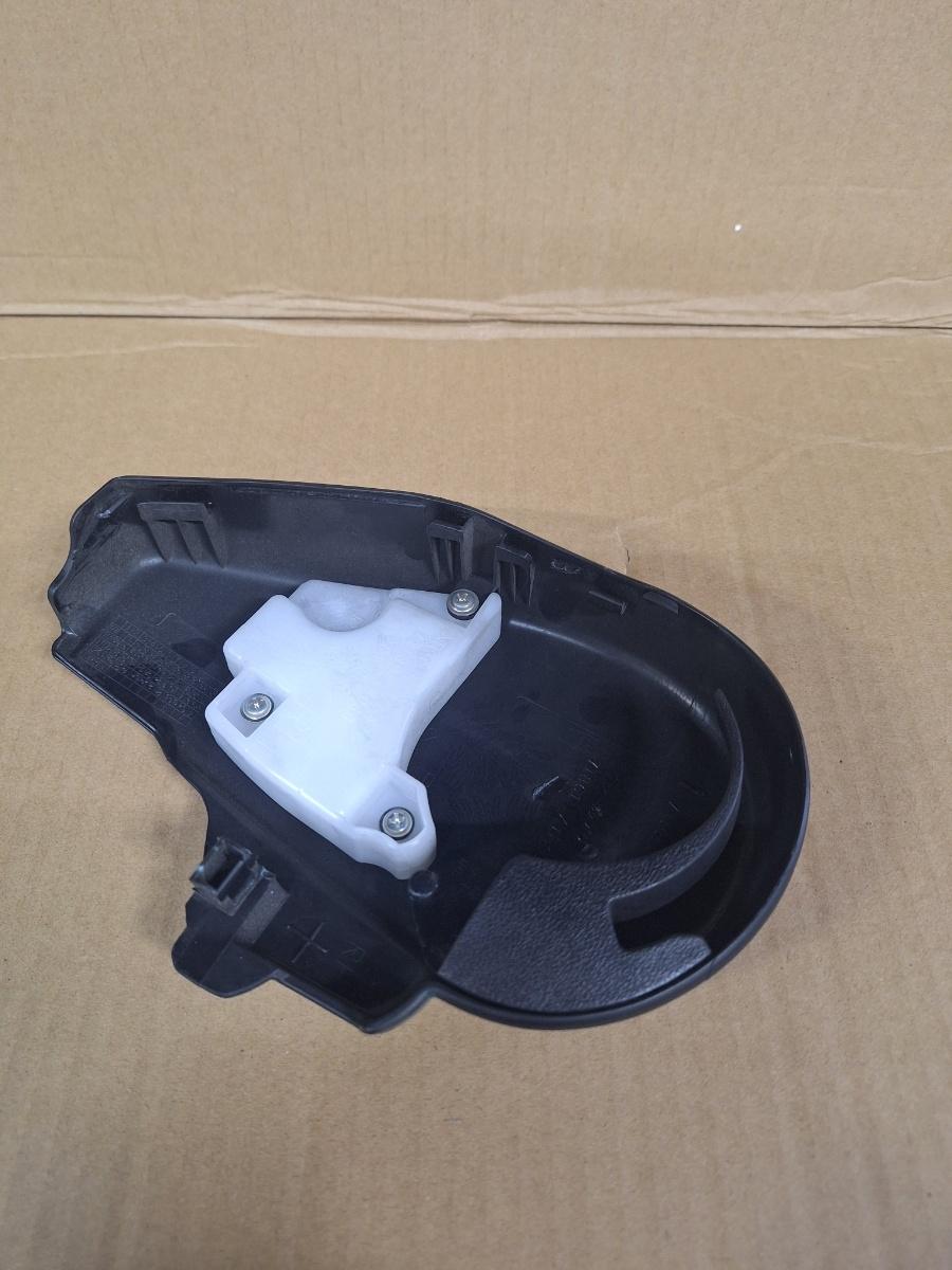 Ornament capac scaun dreapta fata TOYOTA PRIUS _W3_ 2008 - >1.8 Hybrid 2ZR-FXE 71861-X1B01
