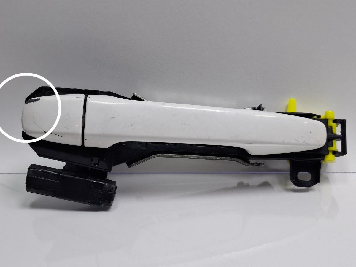 Maner exterior cu suport usa stanga spate TOYOTA PRIUS _W3_ 2008 - > alb 040 6921174020A , 6920447020