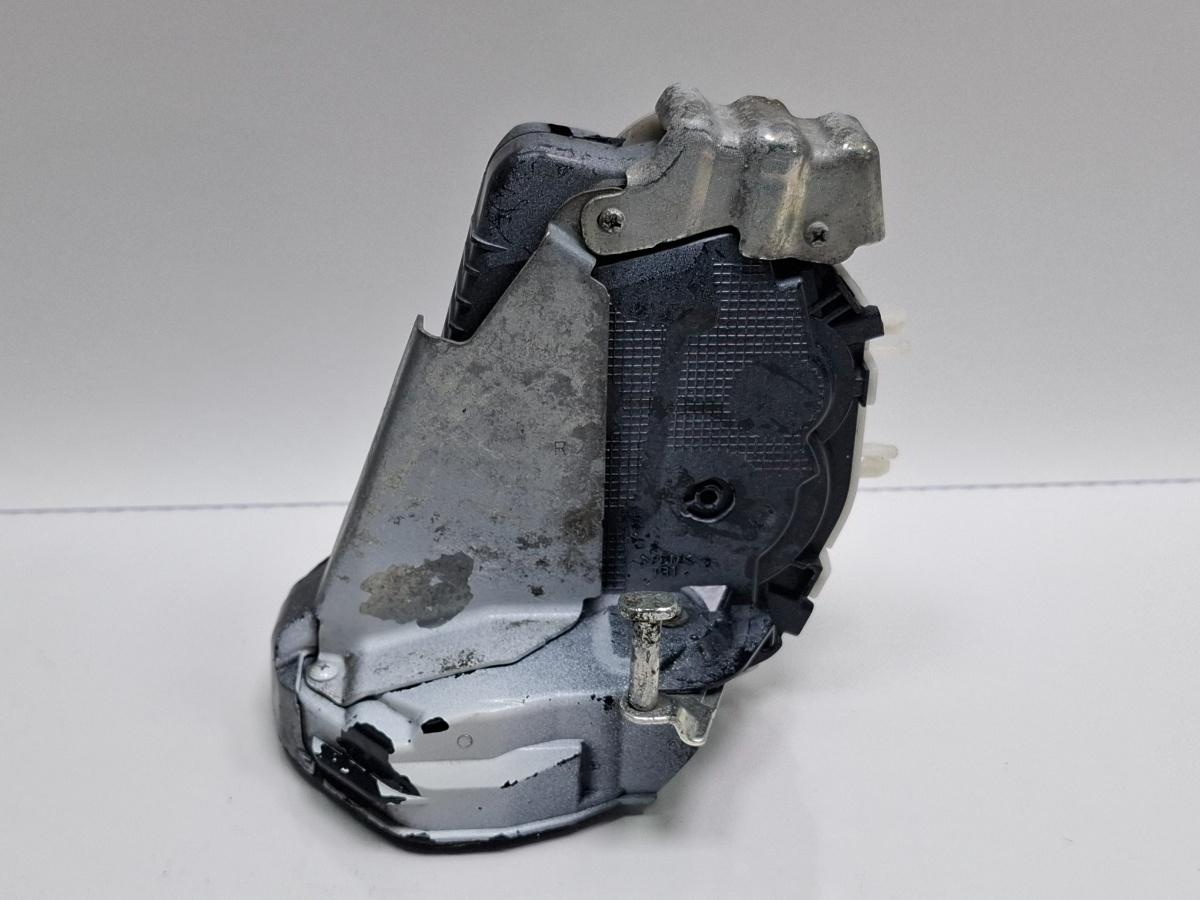 Broasca usa dreapta spate TOYOTA PRIUS _W3_ 2008 - >1.8 Hybrid 2ZR-FXE 6905047090