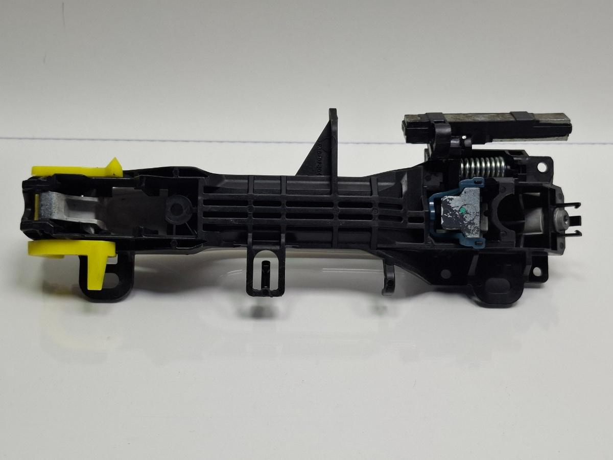 Maner exterior cusuport usa dreapta fata TOYOTA PRIUS _W3_ 2008 - > alb 040 692117402 , 6929312030