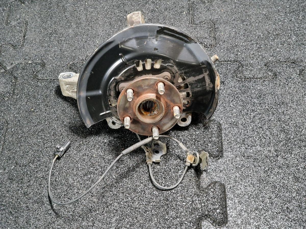 Fuzeta stanga fata TOYOTA PRIUS _W3_ 2008 - >1.8 Hybrid 2ZR-FXE 4320247030