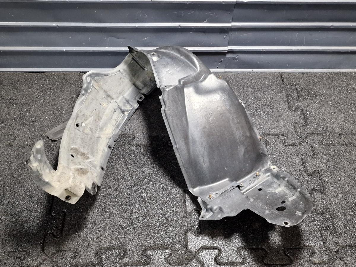 Carenaj roata stanga fata TOYOTA PRIUS _W3_ 2008 - >1.8 Hybrid 2ZR-FXE 5387647030