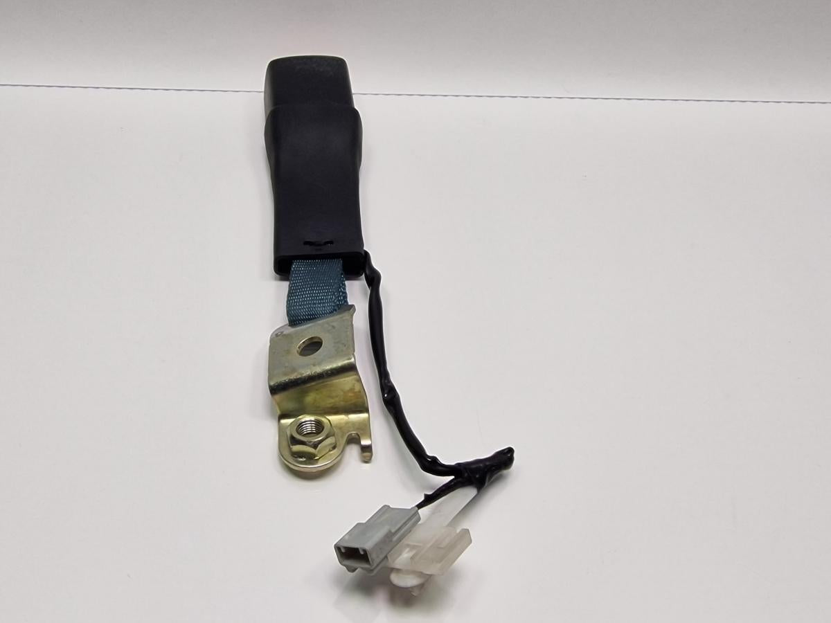Teaca centura dreapta spate TOYOTA PRIUS _W3_ 2008 - >1.8 Hybrid 2ZR-FXE 7338047030C0