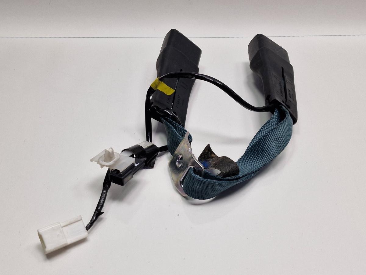 Teci centuri sigurante bancheta spate TOYOTA PRIUS _W3_ 2008 - >1.8 Hybrid 2ZR-FXE 7348047060C0