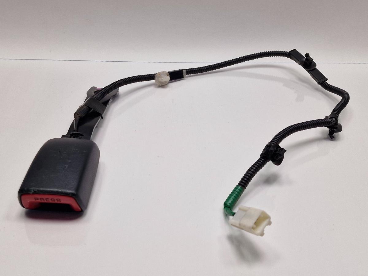 Teaca centura scaun dreapta fata TOYOTA PRIUS _W3_ 2008 - >1.8 Hybrid 2ZR-FXE 7324047090C0