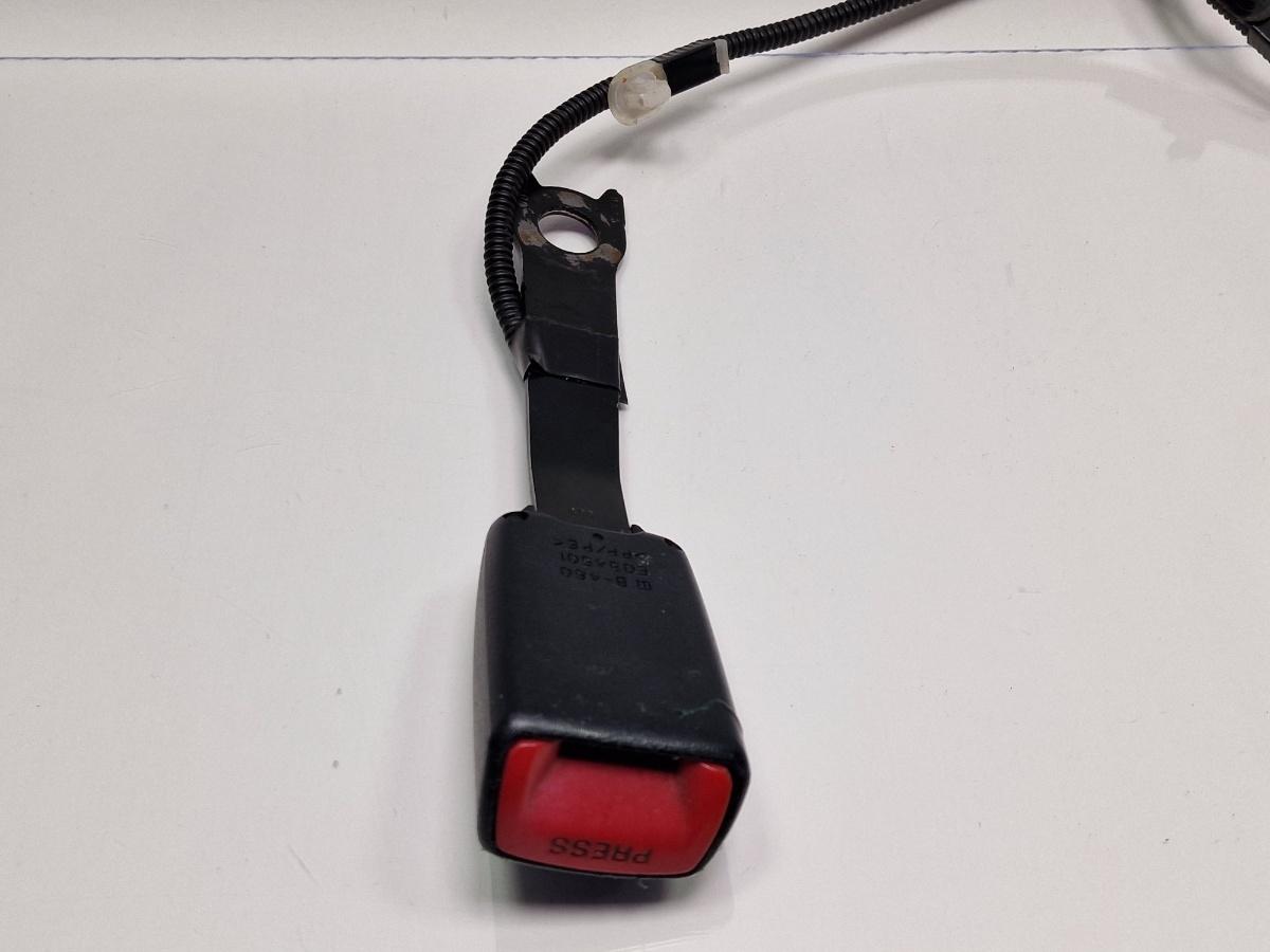 Teaca centura scaun dreapta fata TOYOTA PRIUS _W3_ 2008 - >1.8 Hybrid 2ZR-FXE 7324047090C0