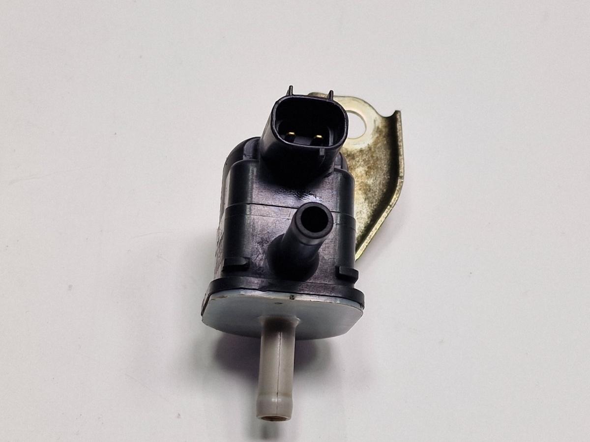 Supapa vacuum TOYOTA PRIUS _W3_ 2008 - >1.8 Hybrid 2ZR-FXE 9091012276