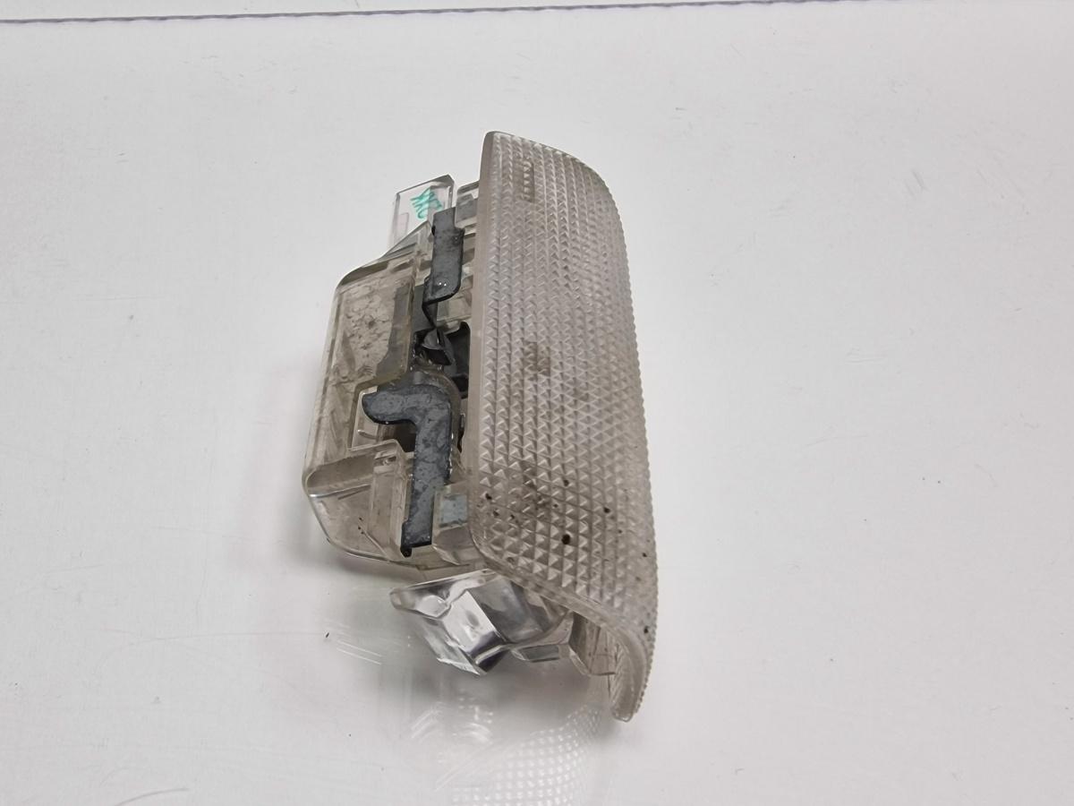 Lampa panou usa fata TOYOTA PRIUS _W3_ 2008 - >1.8 Hybrid 2ZR-FXE 8123047010