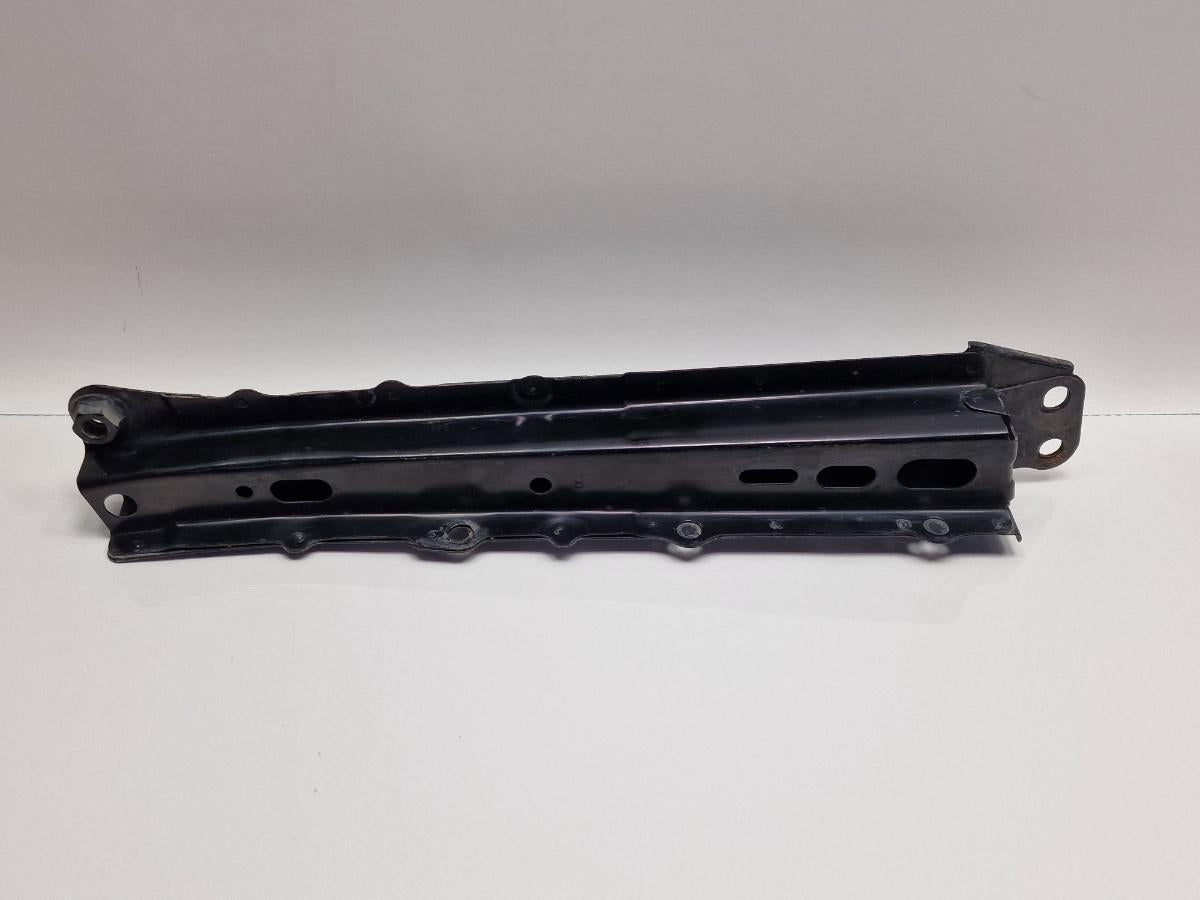 Suport radiator dreapta TOYOTA PRIUS _W3_ 2008 - >1.8 Hybrid 2ZR-FXE 5320912140