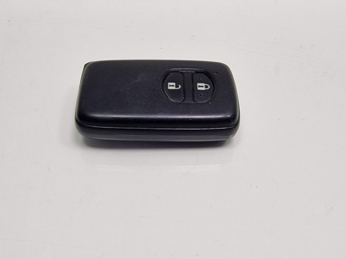 Telecomanda inchidere centralizata TOYOTA PRIUS _W3_ 2008 - >1.8 Hybrid 2ZR-FXE 8990447380