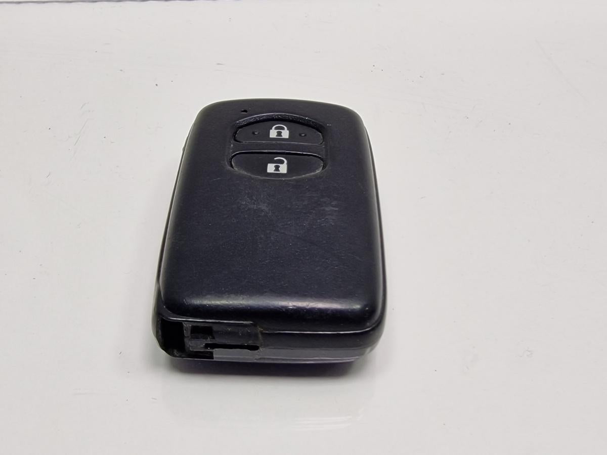 Telecomanda inchidere centralizata TOYOTA PRIUS _W3_ 2008 - >1.8 Hybrid 2ZR-FXE 8990447380