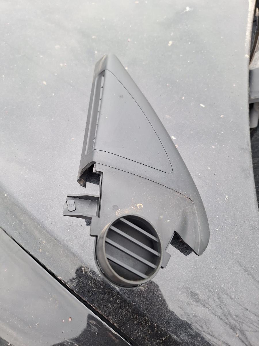 Capac interior oglinda SKODA OCTAVIA 1Z3 2004 - 2013 1Z0837973