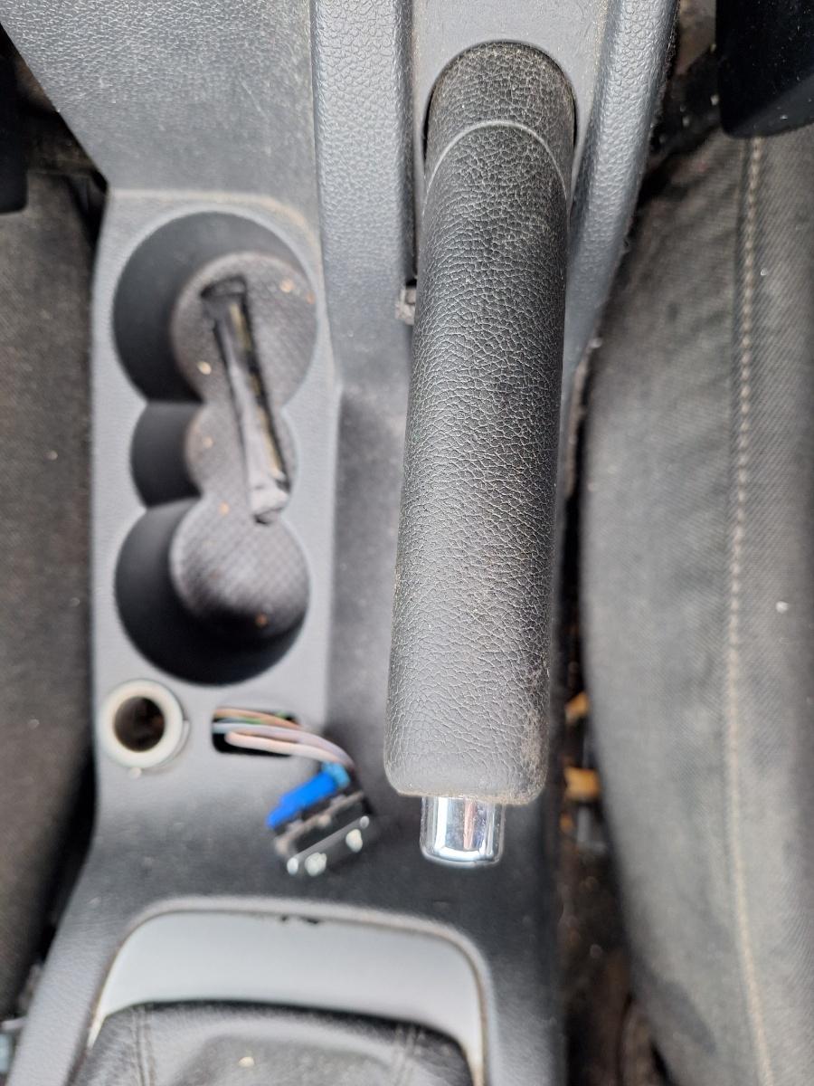 Ansamblu maneta frana de mana/frana de parcare SKODA OCTAVIA 1Z3 2004 - 20132.0 TDI 16V BKD, CFHC, CLCB