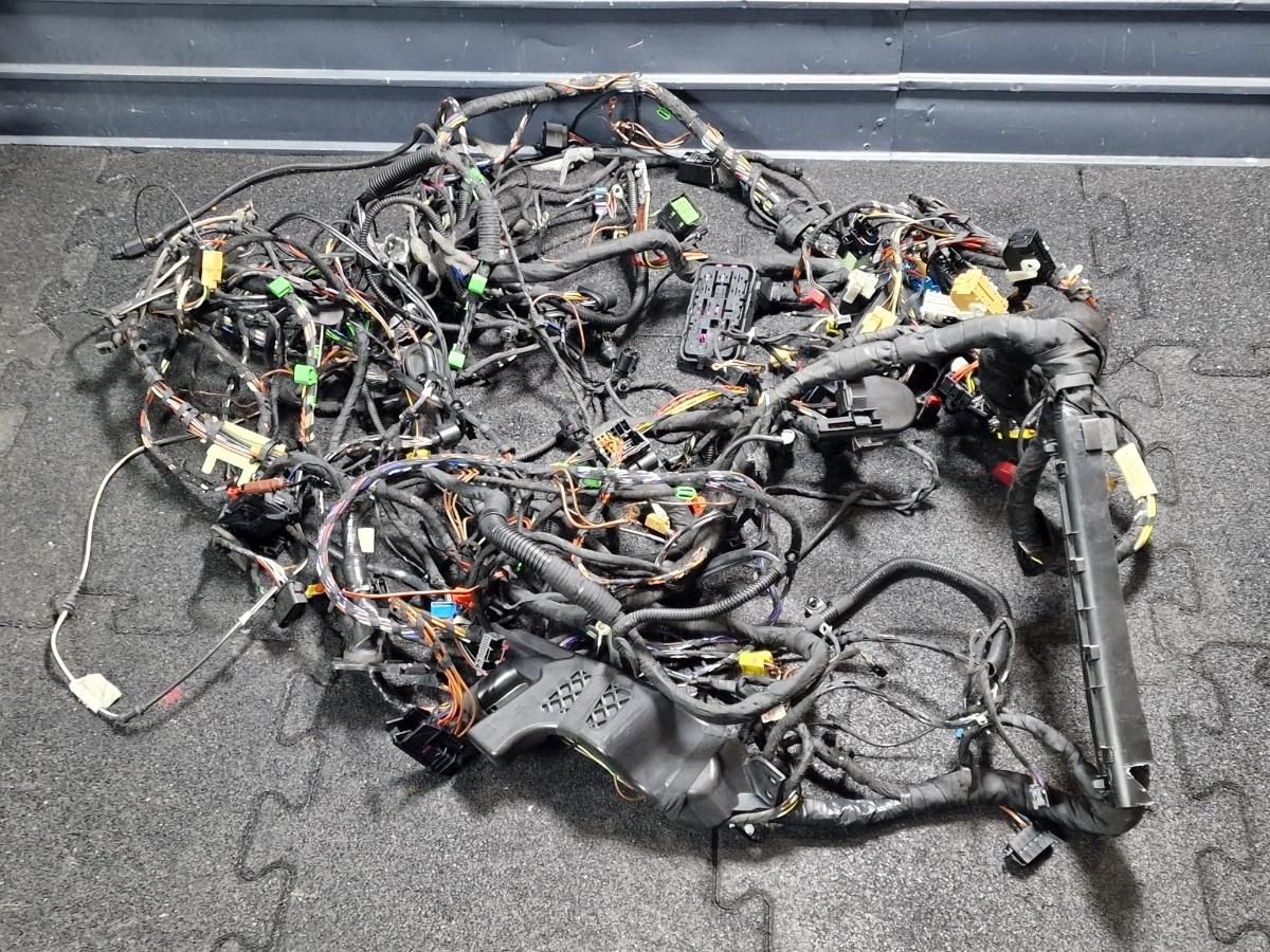 Instalatie electrica completa VOLKSWAGEN CADDY IV Estate SAB, SAJ 2015 - >2.0 TDI CUUD, DFSD 2K1970019JJ