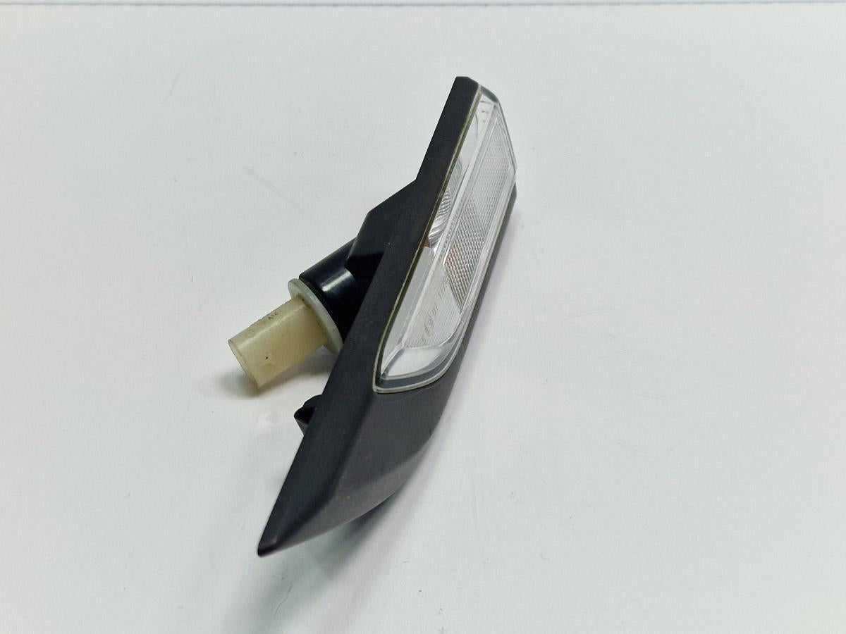 Lampa semnalizare aripa stanga fata VOLKSWAGEN CADDY IV Estate SAB, SAJ 2015 - >2.0 TDI CUUD, DFSD 2K5949101