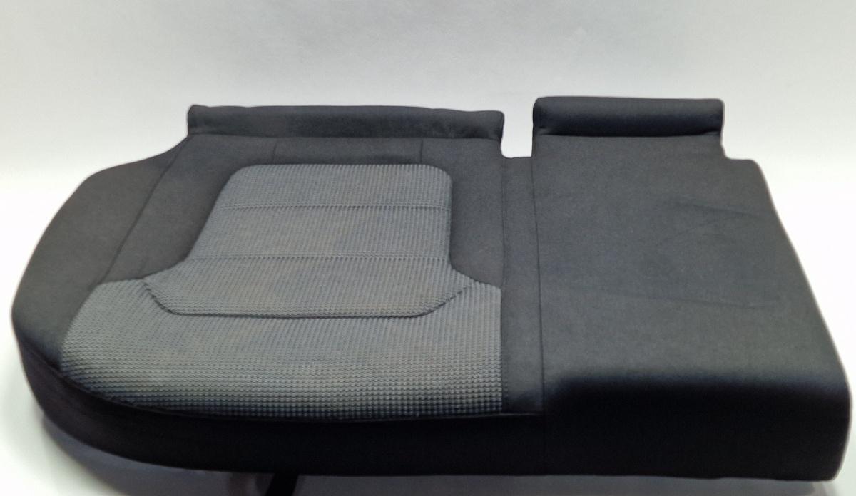 Bancheta sezut dreapta spate VOLKSWAGEN PASSAT 365 2010 - 20142.0 2.0 TDi BlueMotion CFFB  3AF885376B , 3AF885406