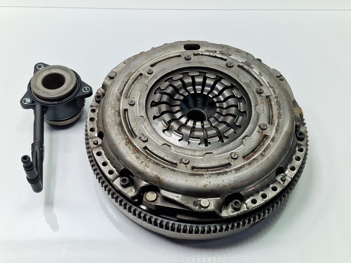 Kit ambreiaj masa dubla VOLKSWAGEN PASSAT 365 2010 - 20142.0 2.0 TDi BlueMotion CFFB SACHS 3082001948  03L141018G , 0A5141671R