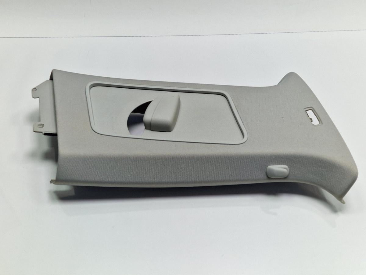 Ornament stalp centura dreapta VOLKSWAGEN GOLF VI 5K1 2008 - 20132.0 TDI CBDC, CLCA 1K4867244 , 1K0868312