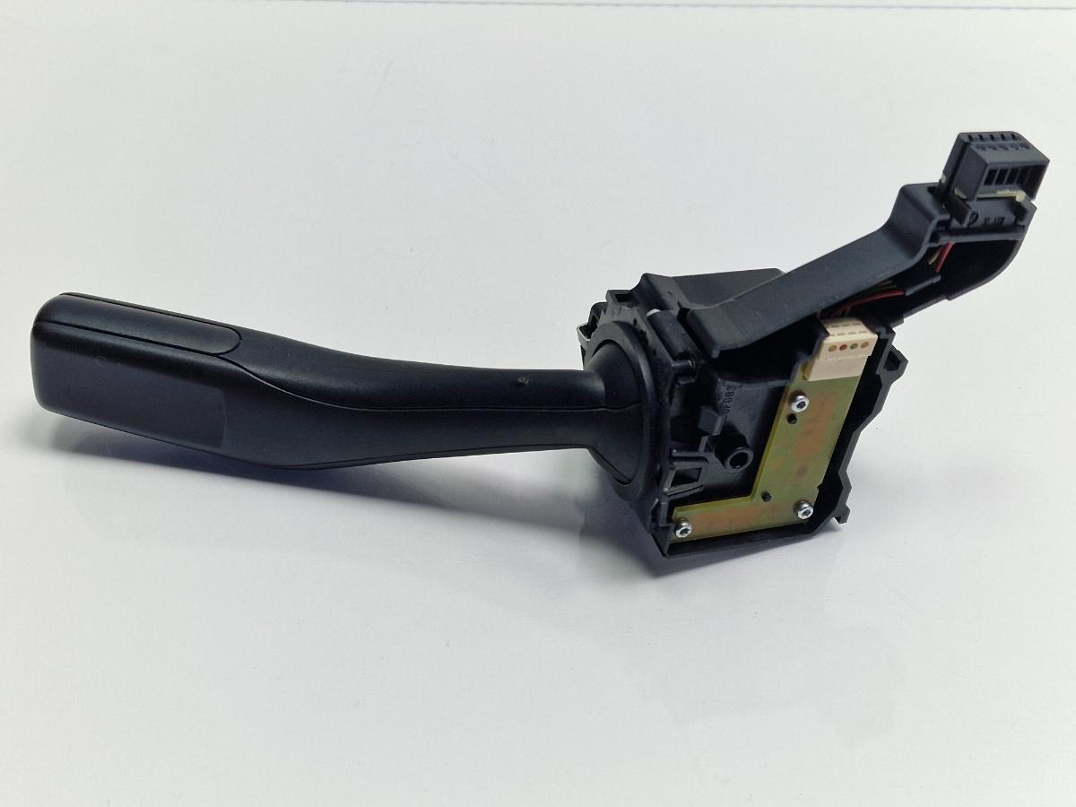 Maneta semnalizare VOLKSWAGEN GOLF VI 5K1 2008 - 20132.0 TDI CBDC, CLCA 1K0953513E