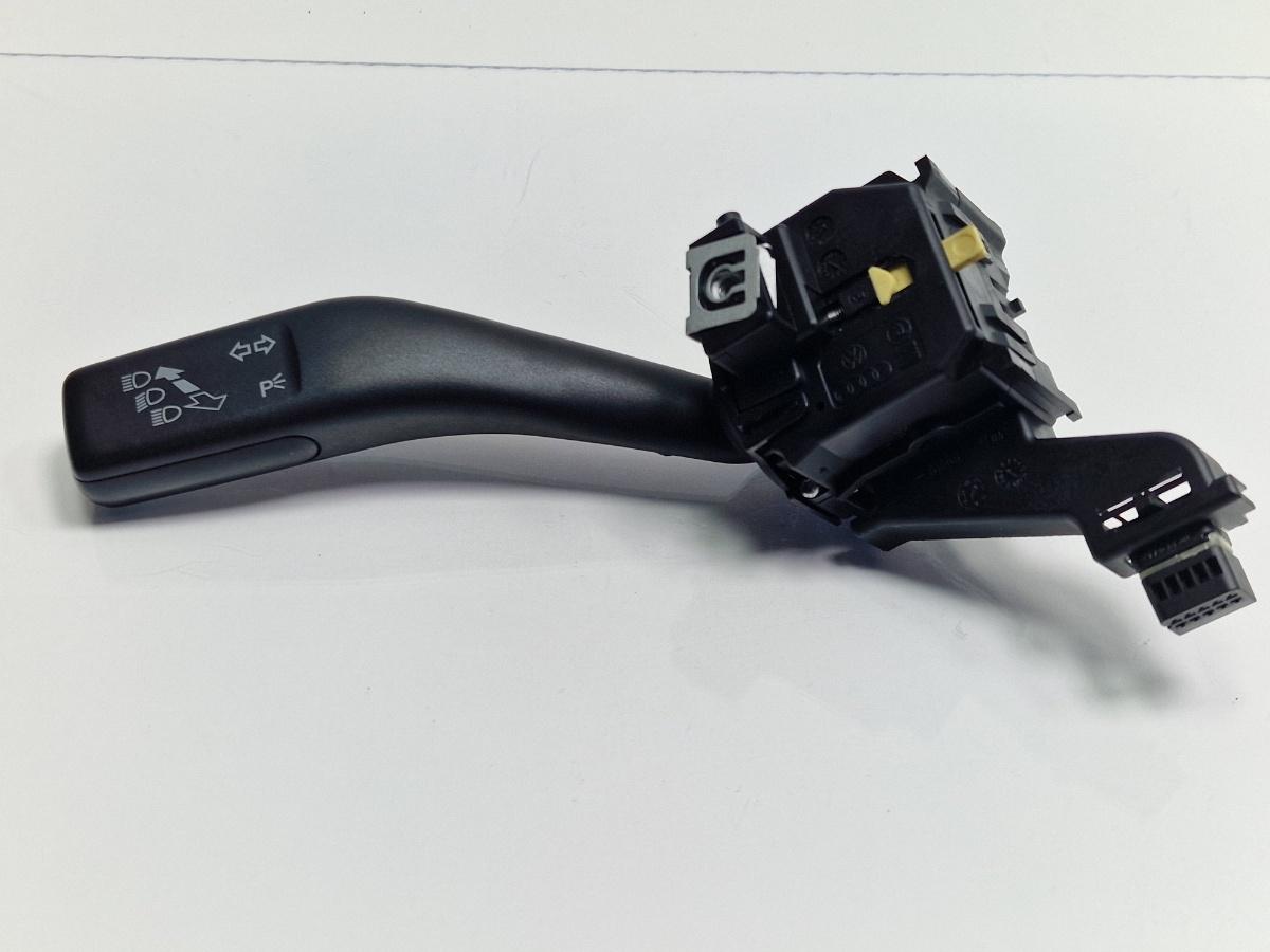 Maneta semnalizare VOLKSWAGEN GOLF VI 5K1 2008 - 20132.0 TDI CBDC, CLCA 1K0953513E