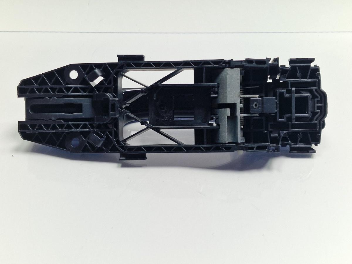 Maner exterior cu suport stanga spate VOLKSWAGEN GOLF VI 5K1 2008 - 2013 negru LC9X 5N0839885G