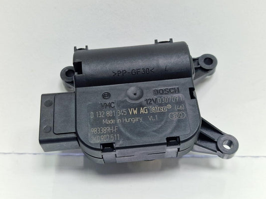 Motoras reglaj aeroterma V425 VOLKSWAGEN GOLF VI 5K1 2008 - 20132.0 TDI CBDC, CLCA BOSCH 0132801345 1K0907511