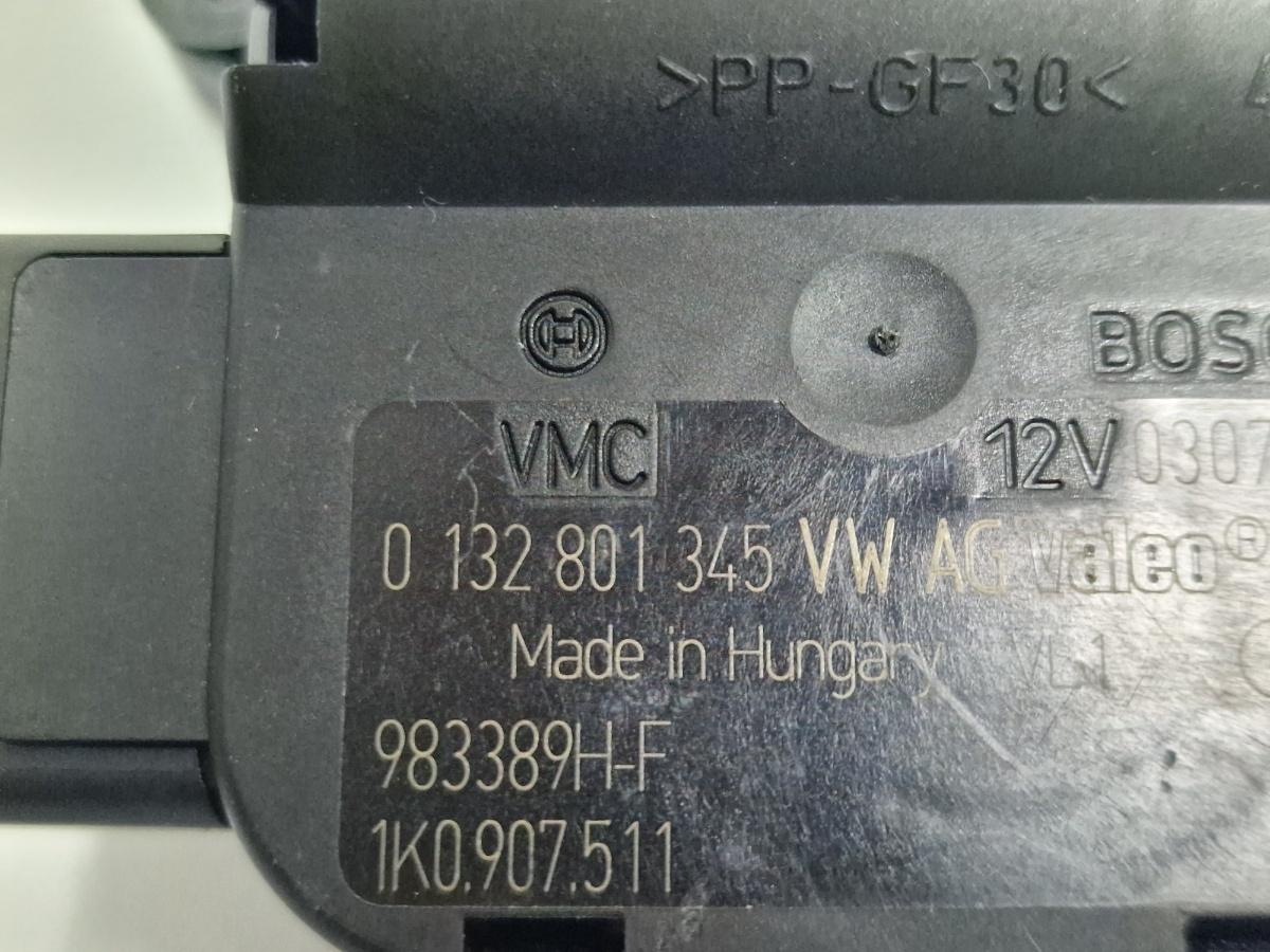 Motoras reglaj aeroterma V425 VOLKSWAGEN GOLF VI 5K1 2008 - 20132.0 TDI CBDC, CLCA BOSCH 0132801345 1K0907511