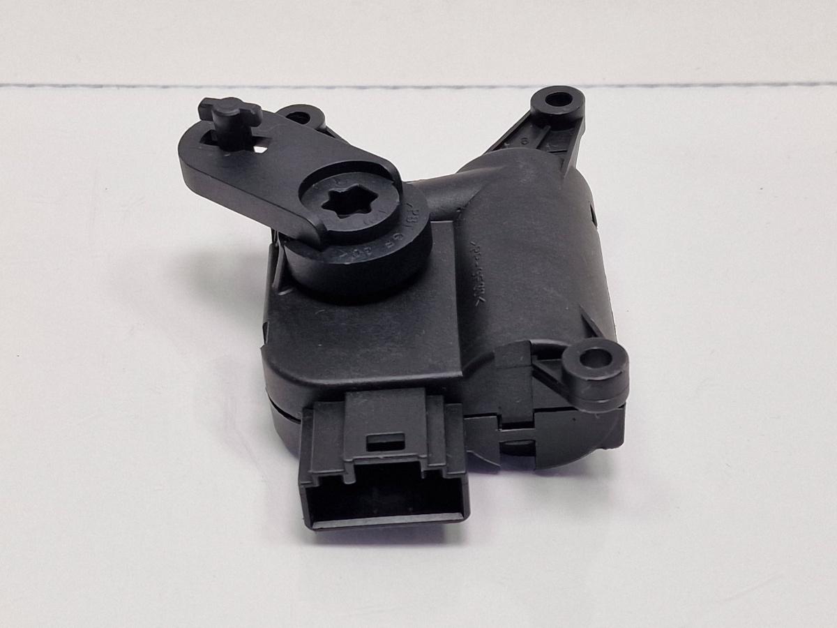 Motoras reglaj aeroterma V159 VOLKSWAGEN GOLF VI 5K1 2008 - 20132.0 TDI CBDC, CLCA BOSCH 0132801341 1K0907511B