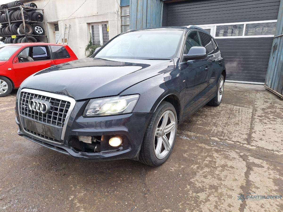 Dezmembrez AUDI Q5 8RB 2011 2.0 TDI quattro CGLB 125KW|170HP