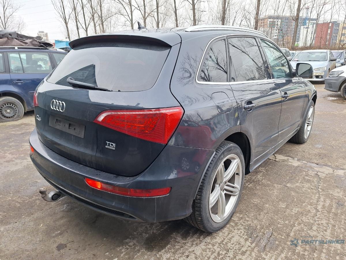 Dezmembrez AUDI Q5 8RB 2011 2.0 TDI quattro CGLB 125KW|170HP