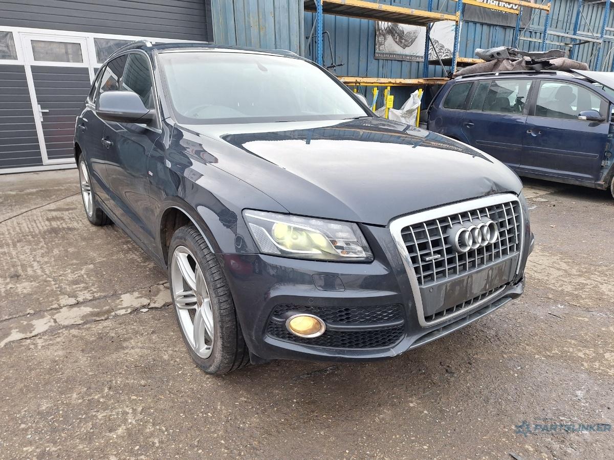 Dezmembrez AUDI Q5 8RB 2011 2.0 TDI quattro CGLB 125KW|170HP
