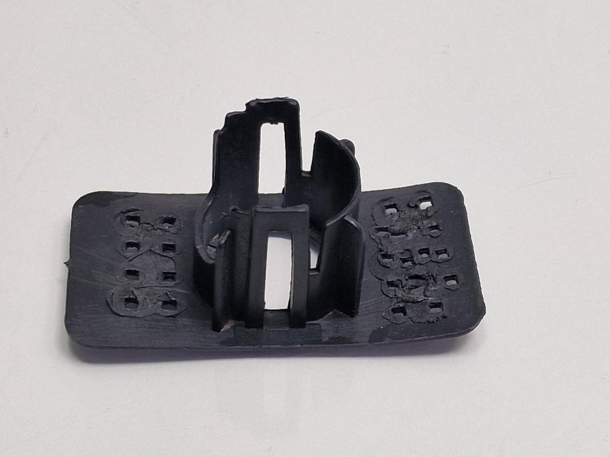 Suport senzor de parcare fata VOLKSWAGEN GOLF VI 5K1 2008 - 20132.0 TDI CBDC, CLCA 5K0919491B