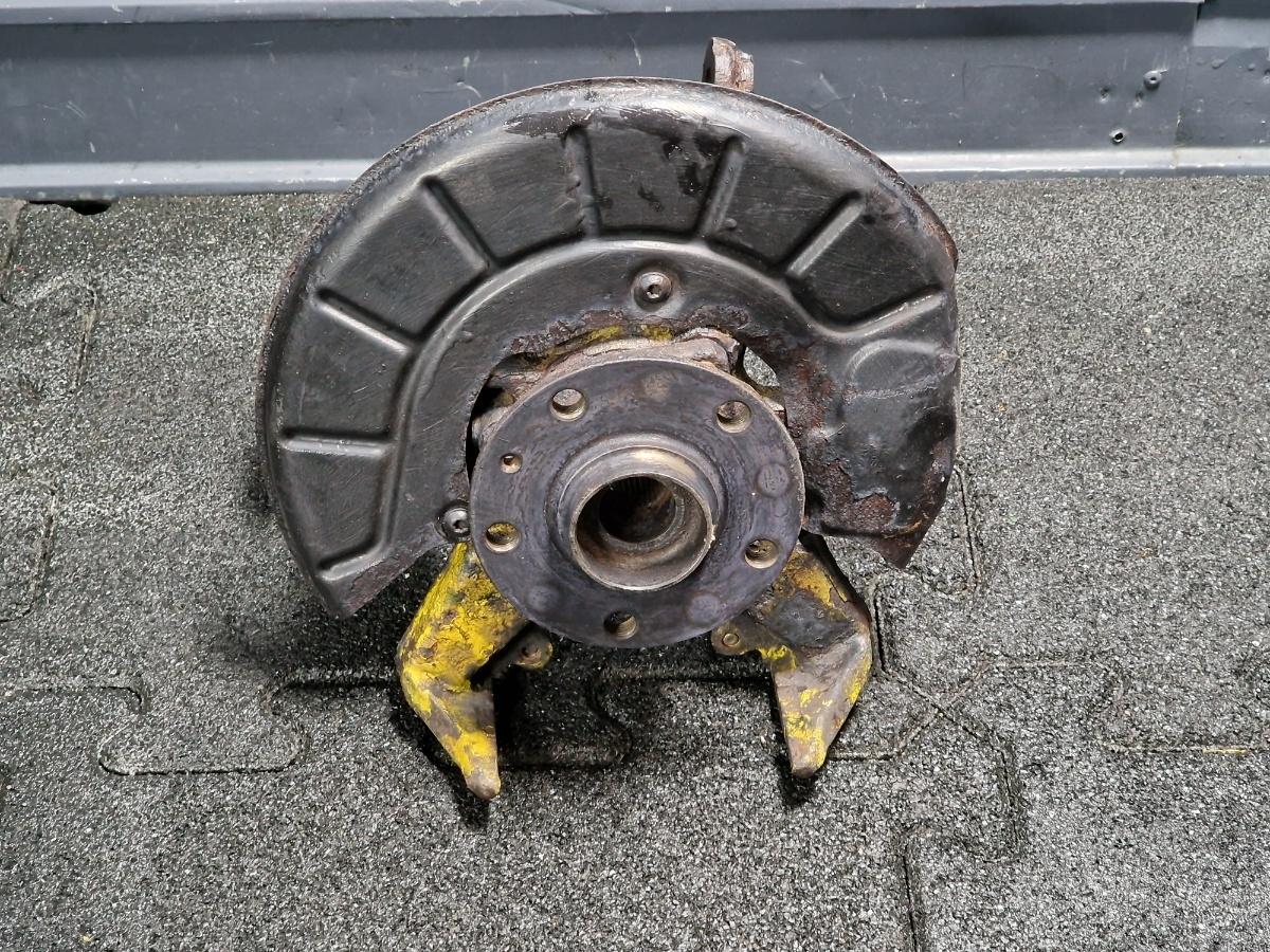 Fuzeta stanga fata VOLKSWAGEN GOLF VI 5K1 2008 - 2013 2.0 TDI CBDC, CLCA 1K0407255T